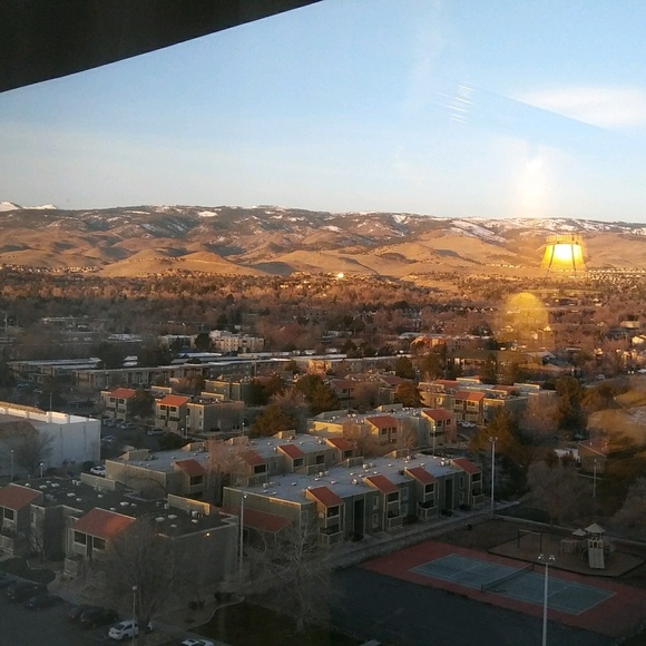 Meet your Posher, Debbie - Picture 1 of 1